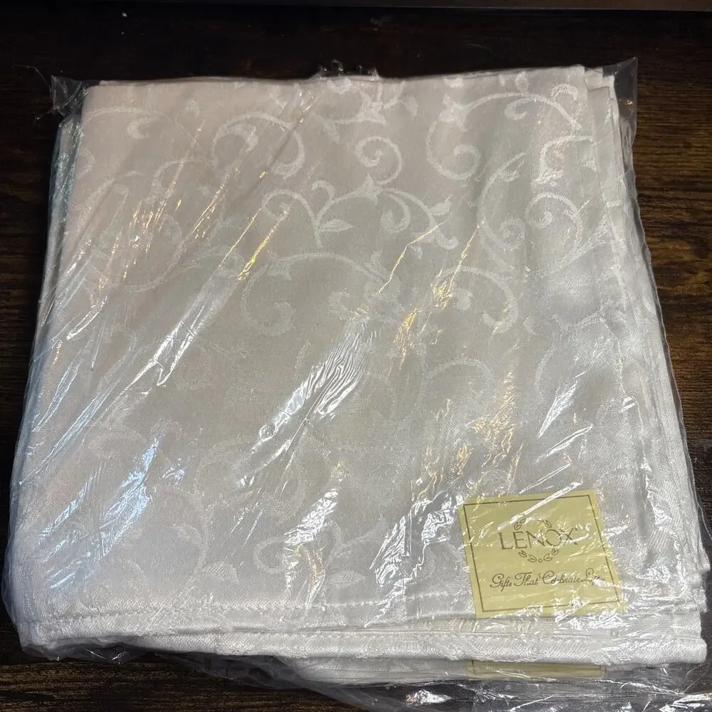 Lenox Opal Innocence Napkins American By Design Off White Set of 6